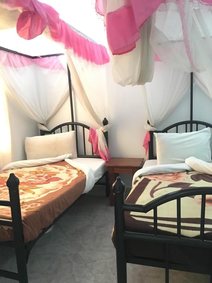 Kutetere Motel アルーシャ エクステリア 写真