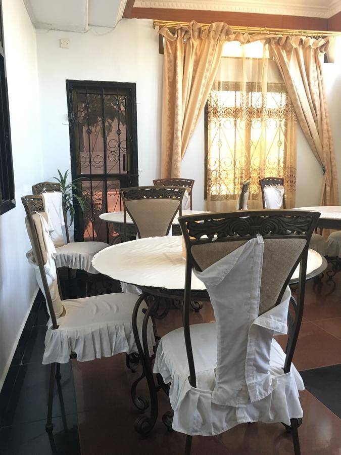 Kutetere Motel アルーシャ エクステリア 写真